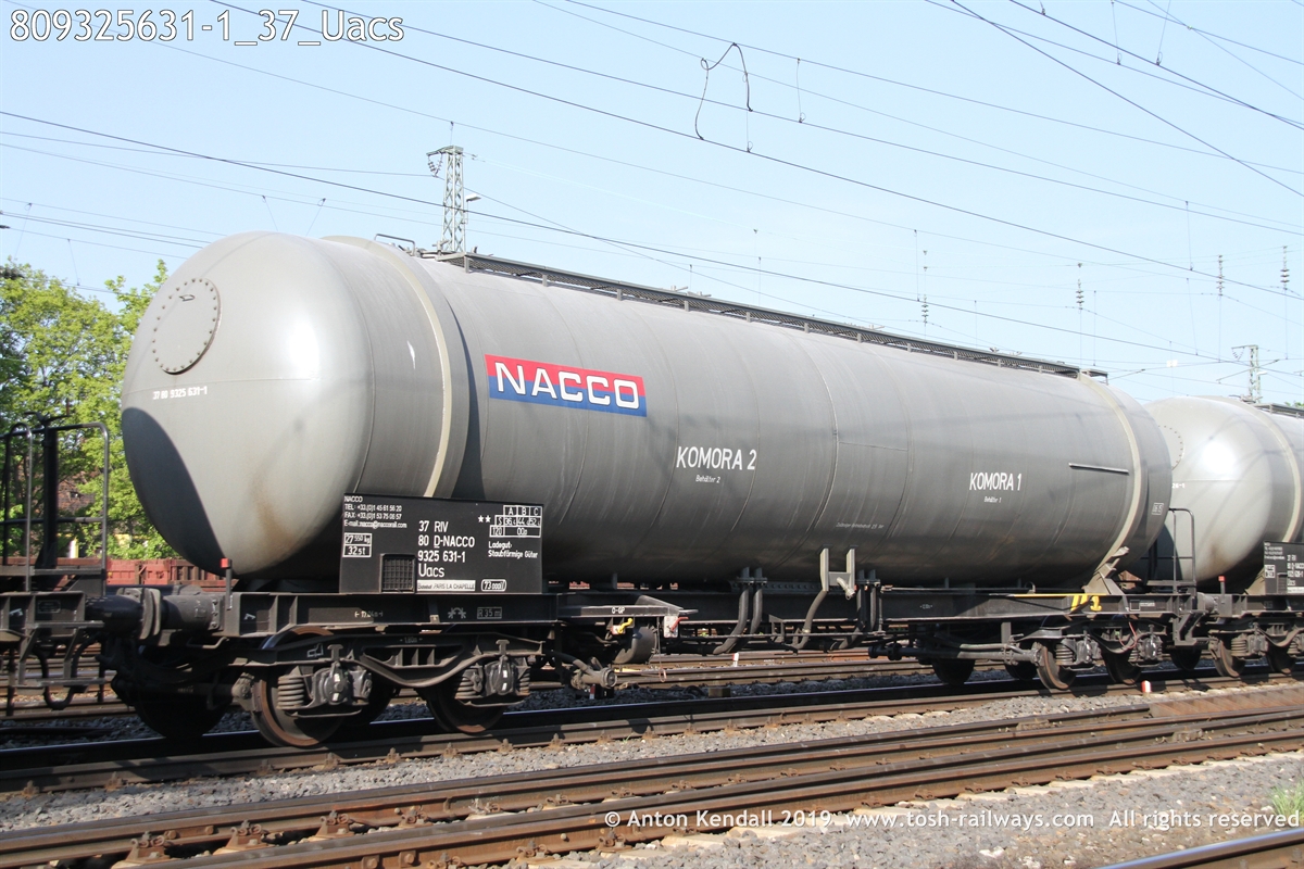 809325631-1_37_Uacs.JPG